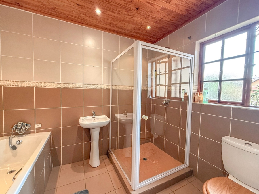 3 Bedroom Property for Sale in Melodie North West